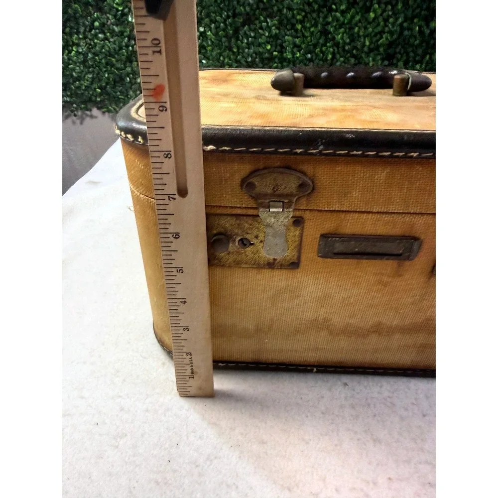 Vintage 1940s Canvas Train Case Overnight Cosmetic Vanity Suitcase Luggage Tan
